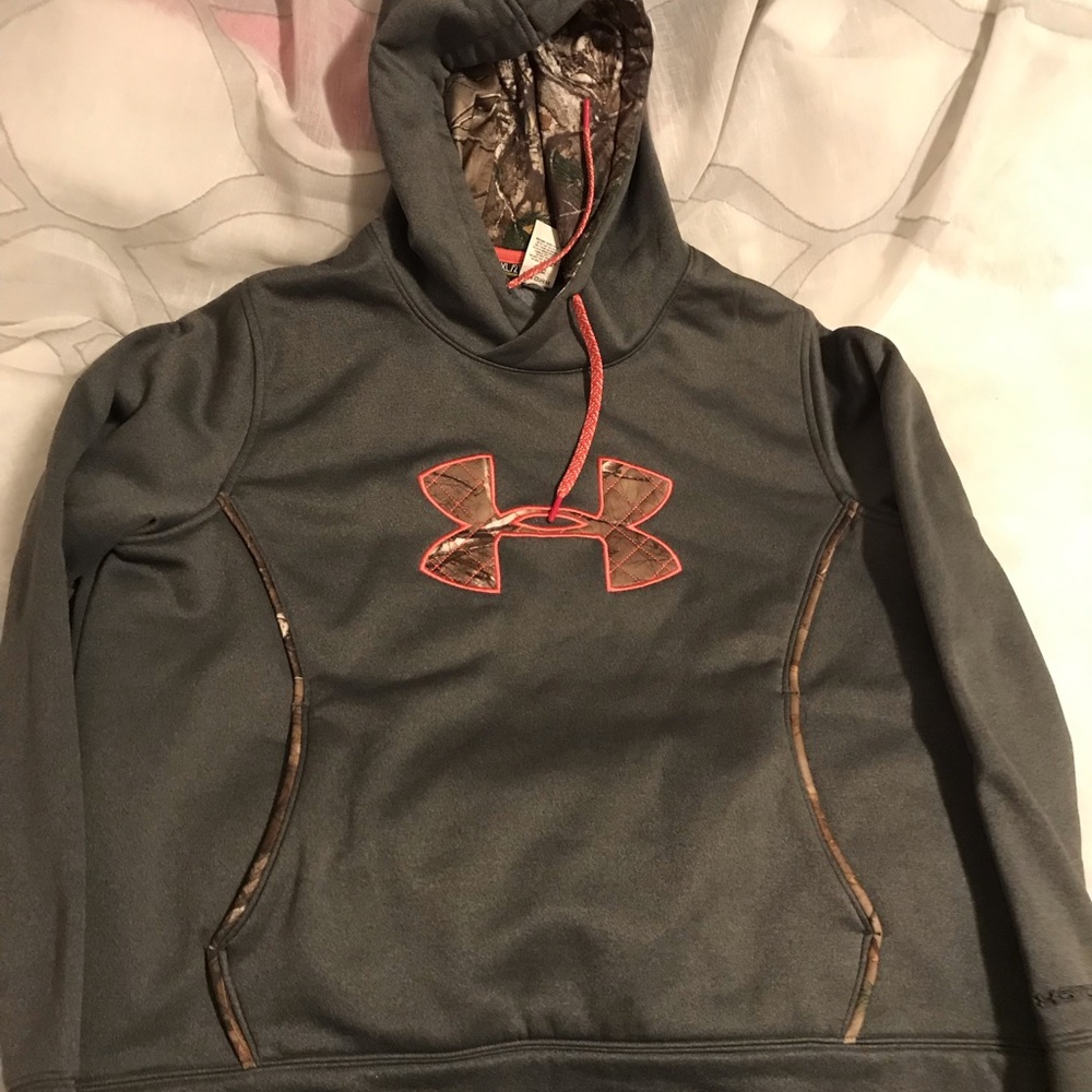 2xl Under Amour Gray pick and camo Sweatshirt